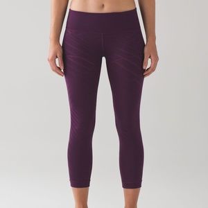 Lululemon Hot Like Agni Crop